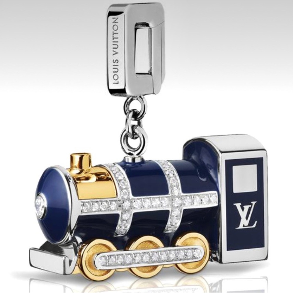 Louis Vuitton high jewelry charm
